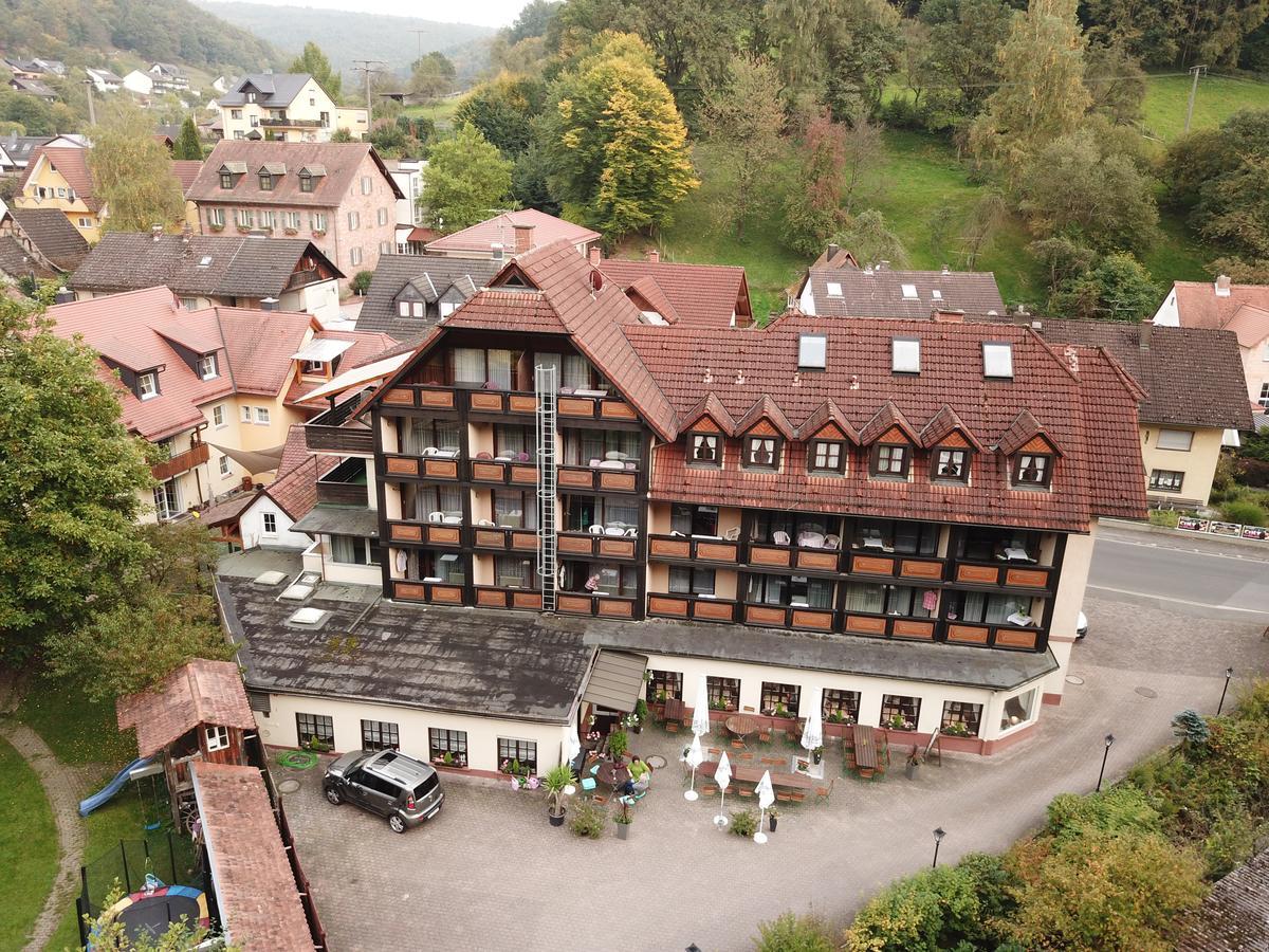 Landgasthof Zur Linde Heimbuchenthal Eksteriør bilde